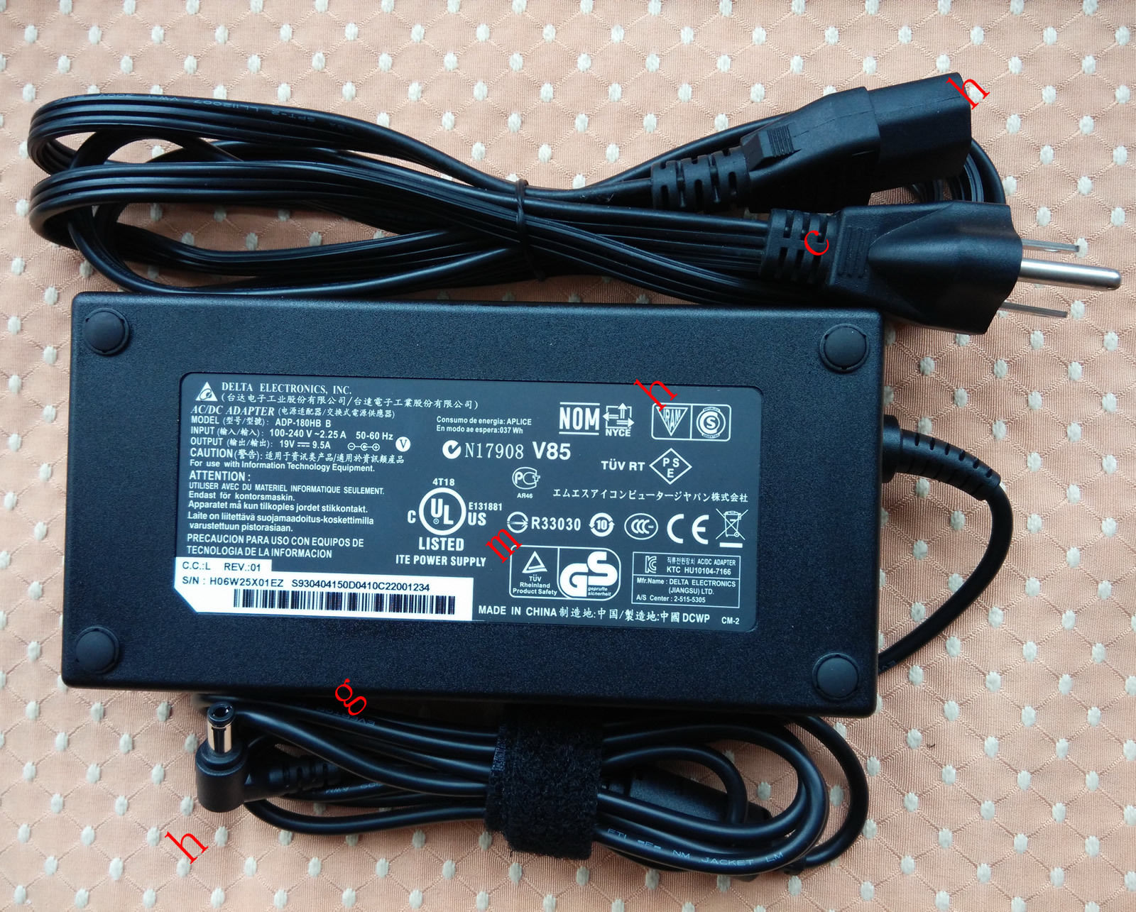 MSI Delta ADP-180HB B,S93-0404150-D04 180W 19V 9.5A AC Adapter for MSI GT60 0NE-262AU Notebook